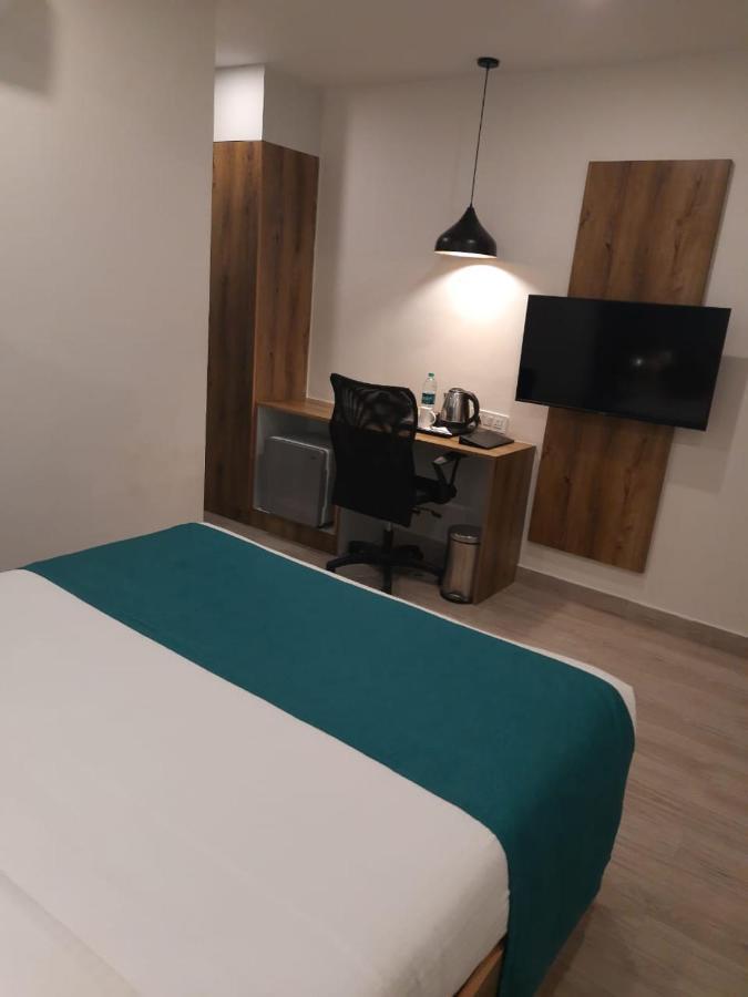 Regenta Inn Grand Koramangala By Royal Orchid Hotels Бангалор Экстерьер фото